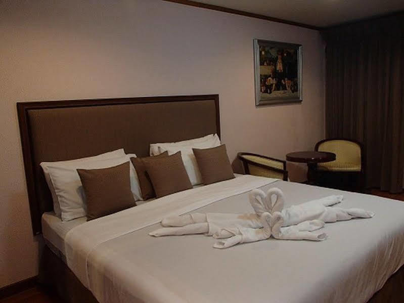 Apartament Abricole At Pattaya Hill Zewnętrze zdjęcie