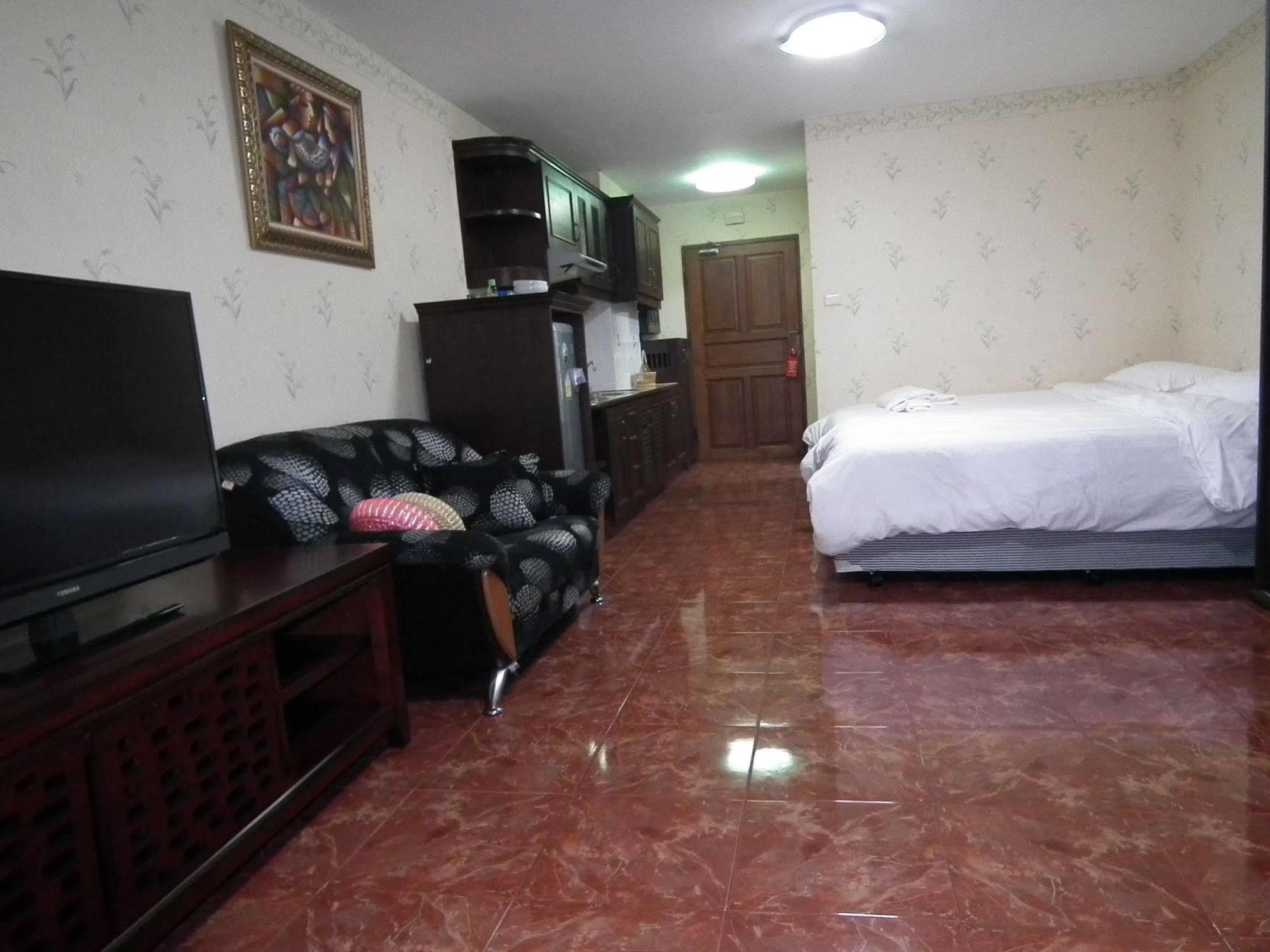 Apartament Abricole At Pattaya Hill Zewnętrze zdjęcie
